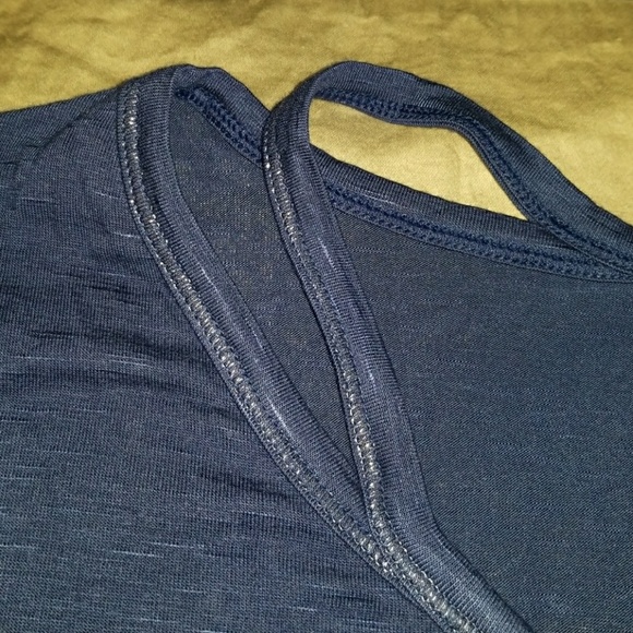 White house black market shirt - Picture 4 of 4